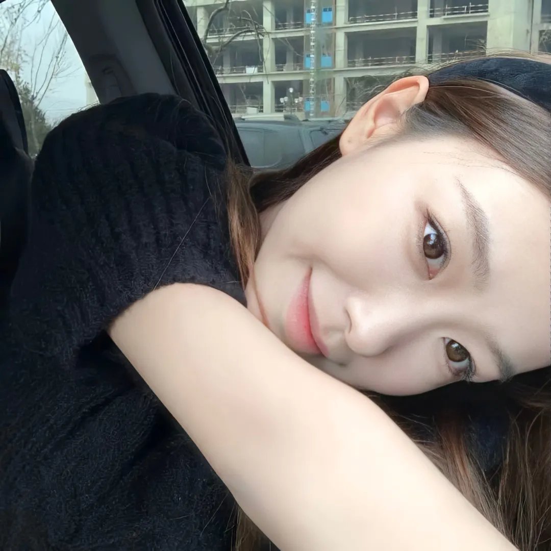 维奥莱特·诺齐埃尔